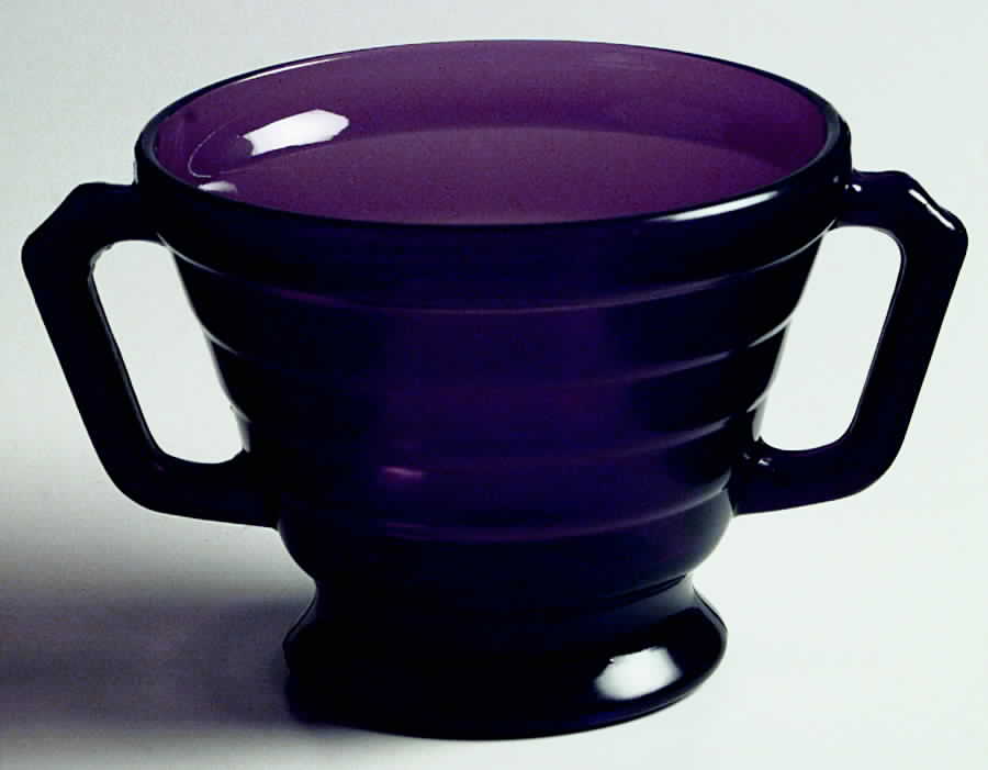 Moderntone Amethyst (Transparent) Open Sugar by Hazel-Atlas-1