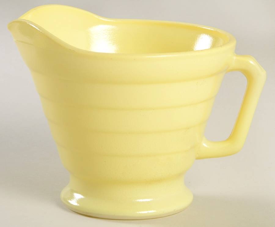 Moderntone Platonite Pastel Yellow Footed Creamer by Hazel-Atlas-1