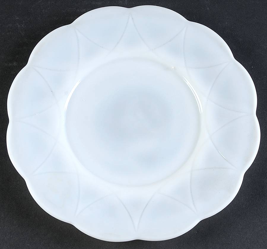 Newport Platonite White (No Trim) Luncheon Plate by Hazel-Atlas-1