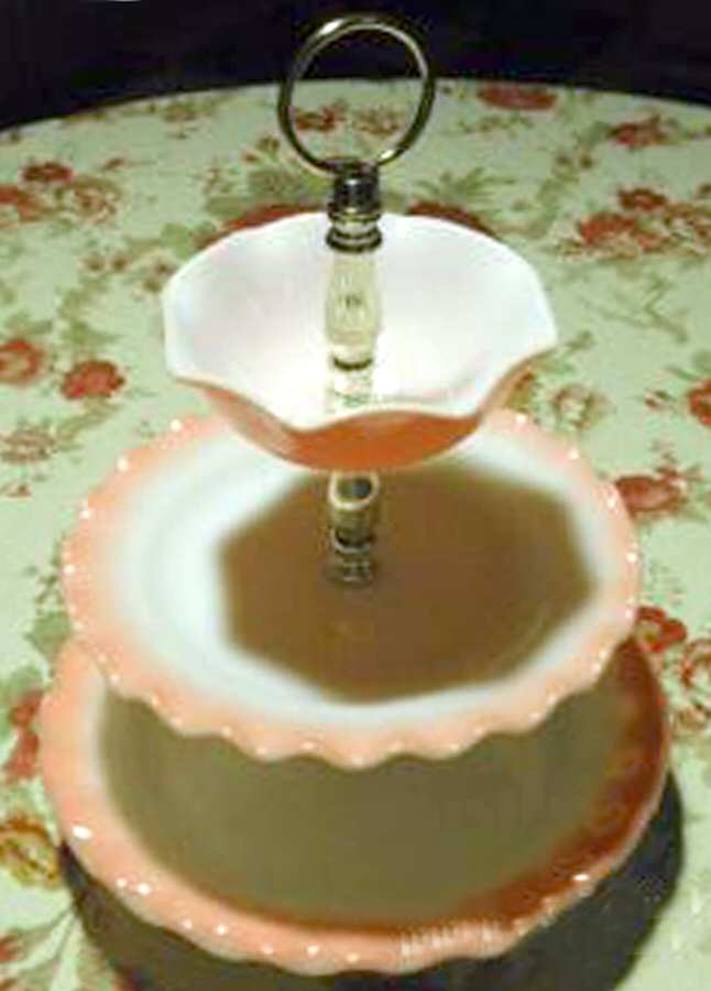 Ripple Pink 3 Tier Tidbit by Hazel-Atlas-1