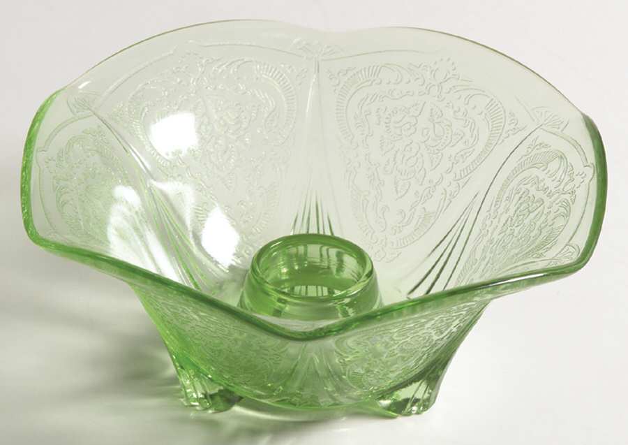 Royal Lace Green Ruffled Edge Candlestick by Hazel-Atlas-1