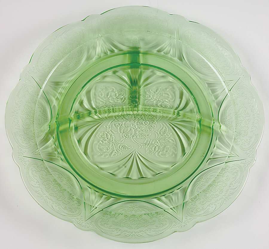 Royal Lace Green Grill Plate by Hazel-Atlas-1