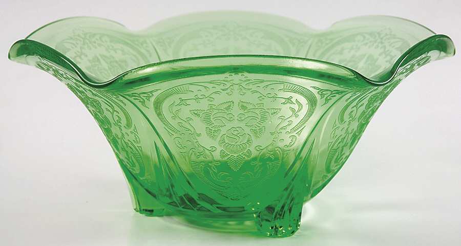 Royal Lace Green 10" Ruffled Bowl by Hazel-Atlas-1