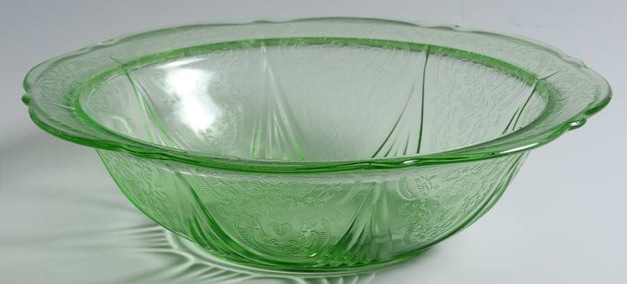 Royal Lace Green 10" Large Fruit Bowl by Hazel-Atlas-1