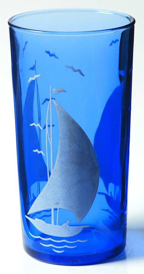 Ships Blue with White Flat Iced Tea by Hazel-Atlas-1