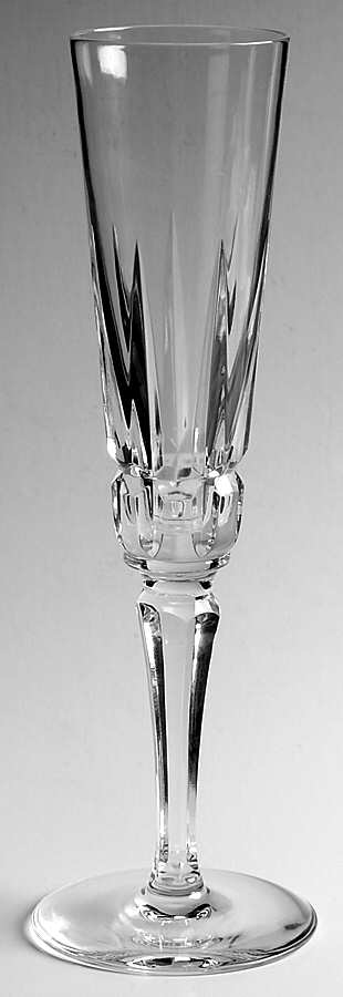 Caldas (Cut) Fluted Champagne by Atlantis-1
