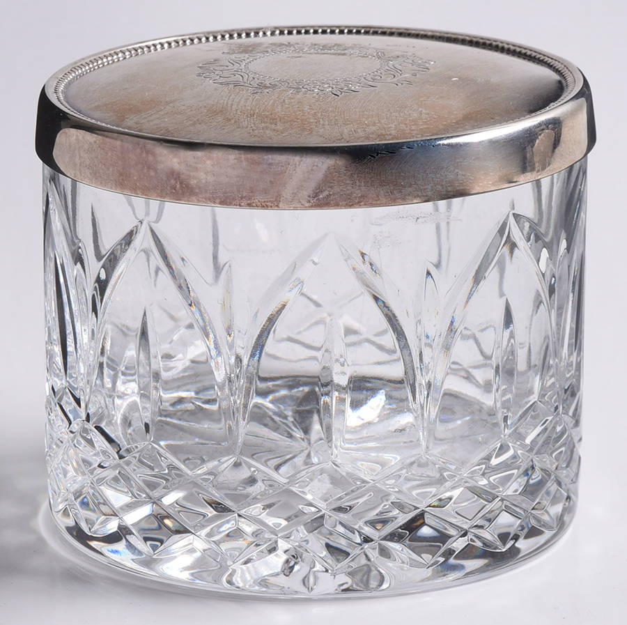 Chartres (Cut) Round Puff Box with Metal Lid by Atlantis-1