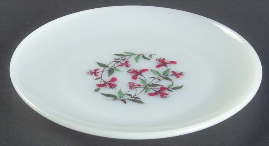 Honeysuckle 7" Salad Plate by Anchor Hocking-1