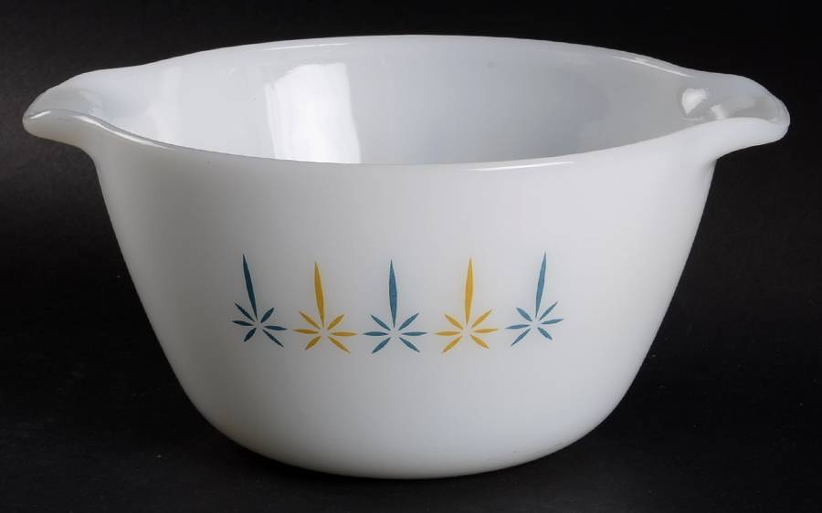Candle Glow 8" Mixing Bowl by Anchor Hocking-1
