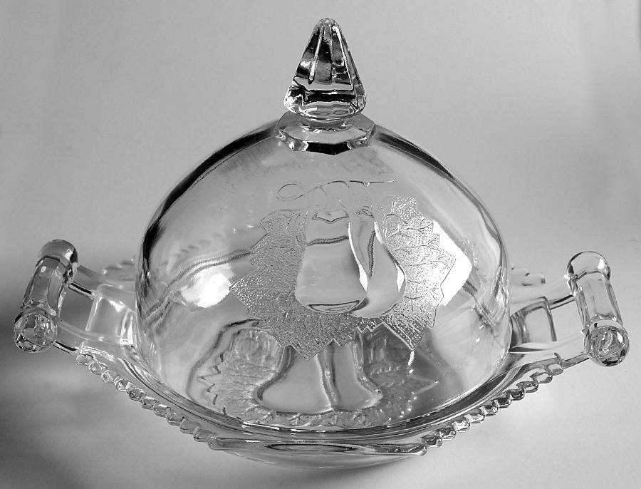 Baltimore Pear Gipsy Round Covered Butter by Adams & Co-1