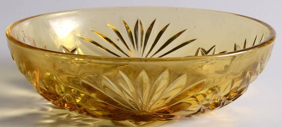 Prescut Clear 7" Round Bowl by Anchor Hocking-1