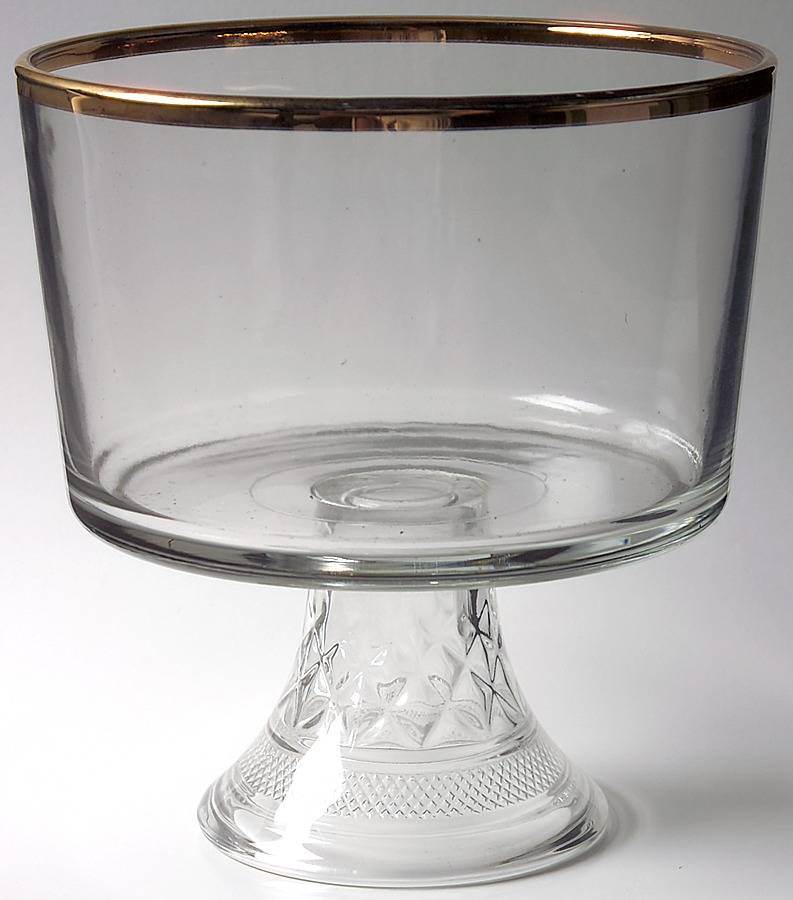 Wexford Gold Trifle Bowl by Anchor Hocking-1