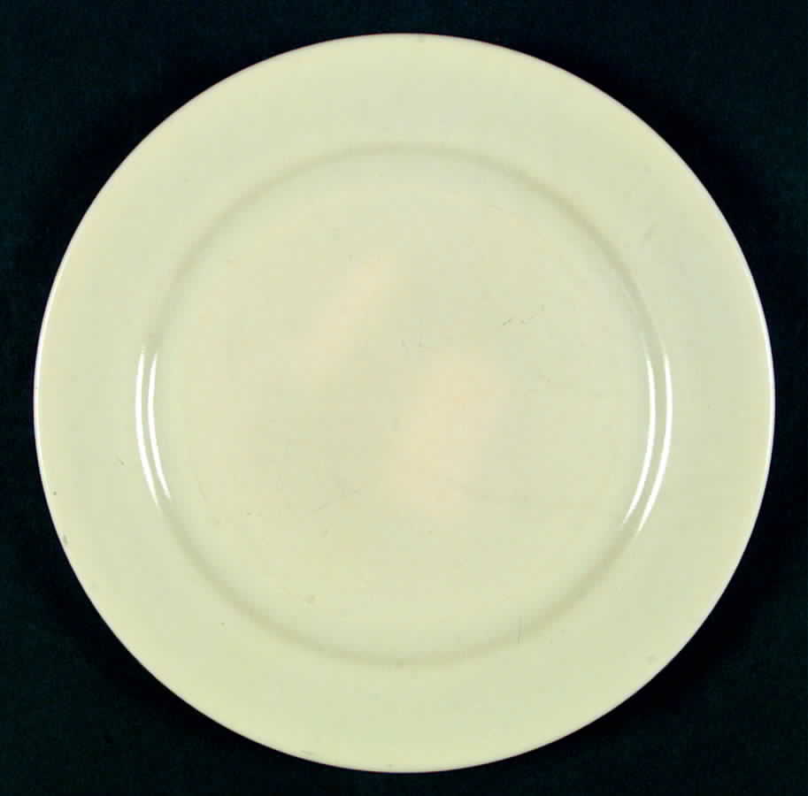 Ovide Yellow Dinner Plate by Hazel-Atlas-1