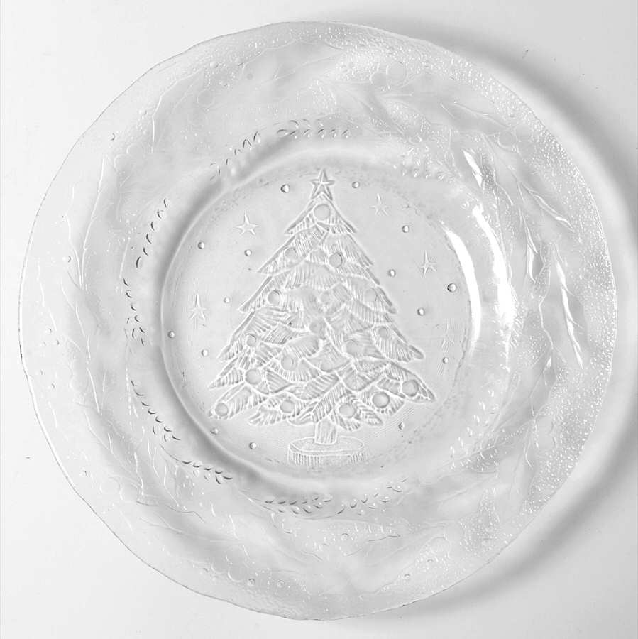 Holly Tree 7" Salad Plate by Arcoroc-1