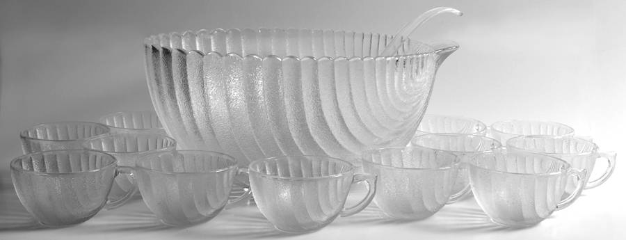 Shell (14 Piece) Punch Set (PUN, 12 PSCU & CLADP) by Anchor Hocking-1