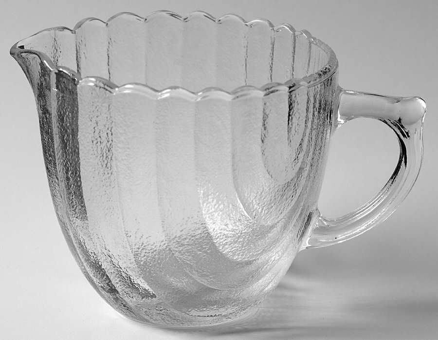 Shell Creamer by Anchor Hocking-1