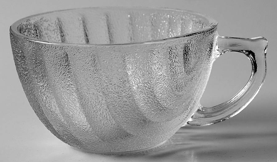 Shell Punch/Snack Cup by Anchor Hocking-1