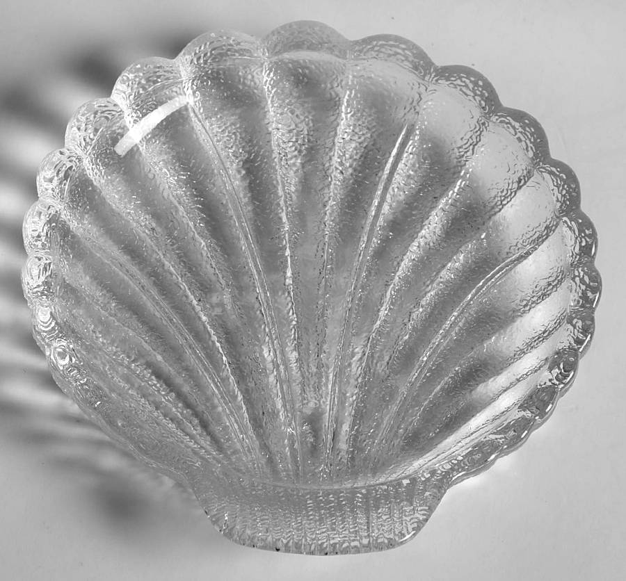 Shell Coaster by Anchor Hocking-1