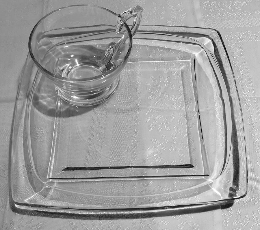 Vanity Clear Snack Plate & Cup Set by Hazel-Atlas-1