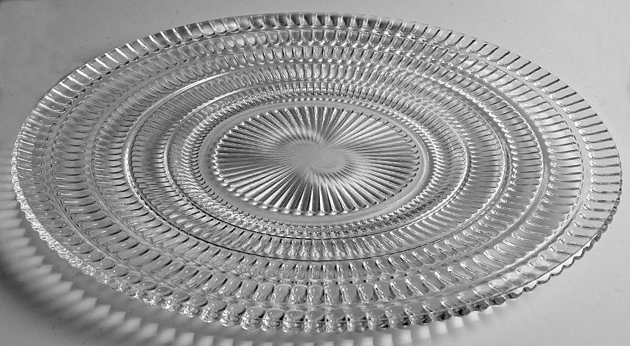 Beehive Clear 12" Sandwich Plate by Hazel-Atlas-1