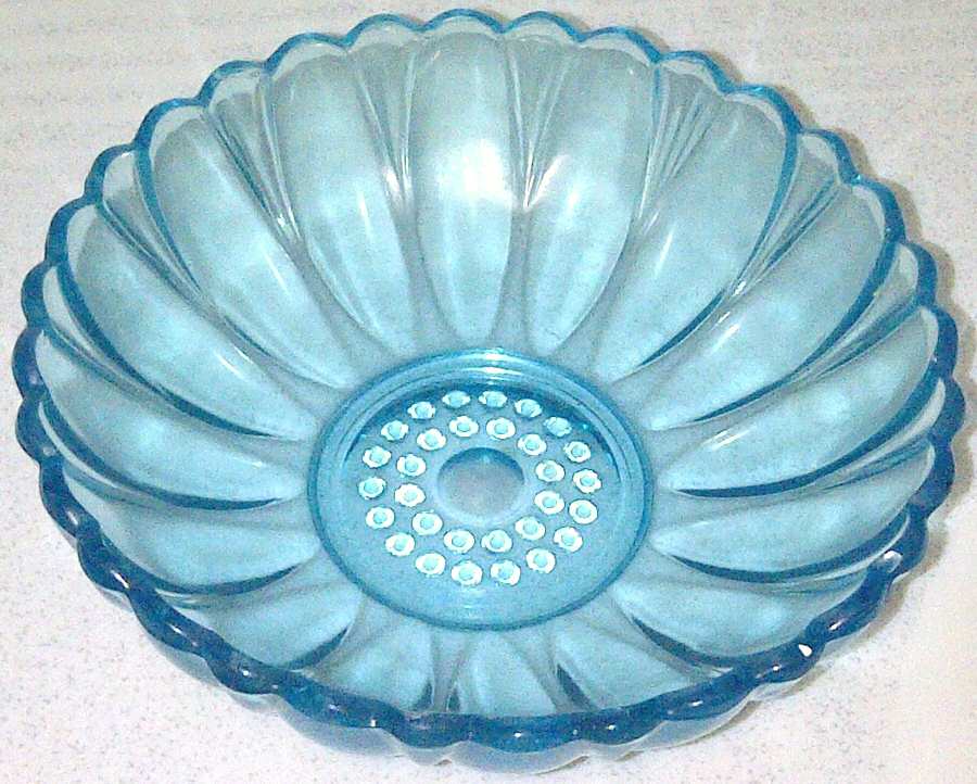 Capri Daisy Small Fruit Dessert Bowl by Hazel-Atlas-1