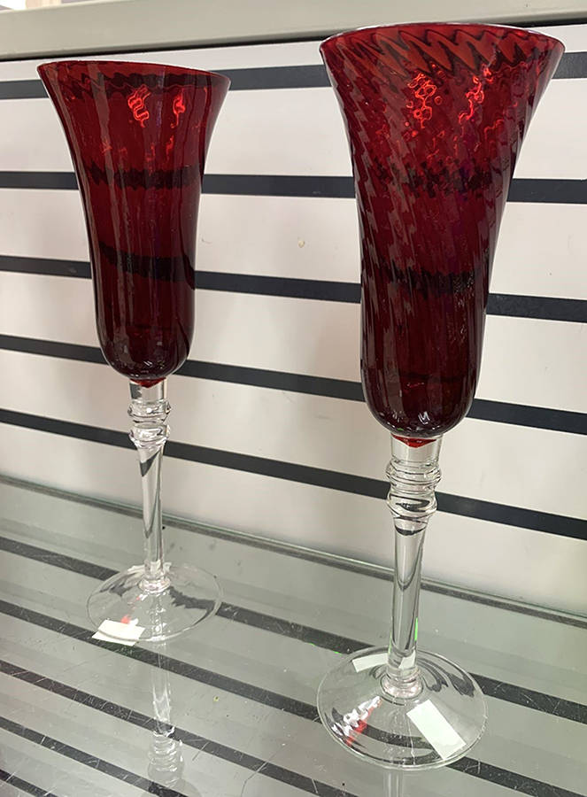 3HC2 Fluted Champagne by Three Hands Corp-1