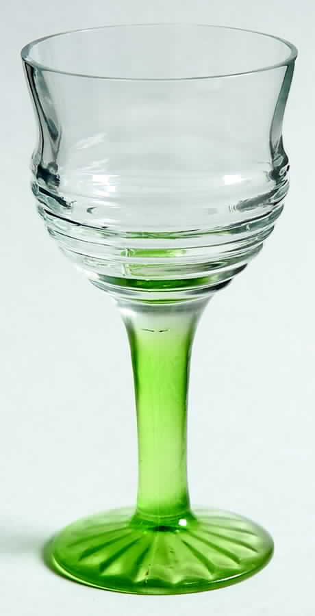 Circle Green Clear Wine Glass by Anchor Hocking-1