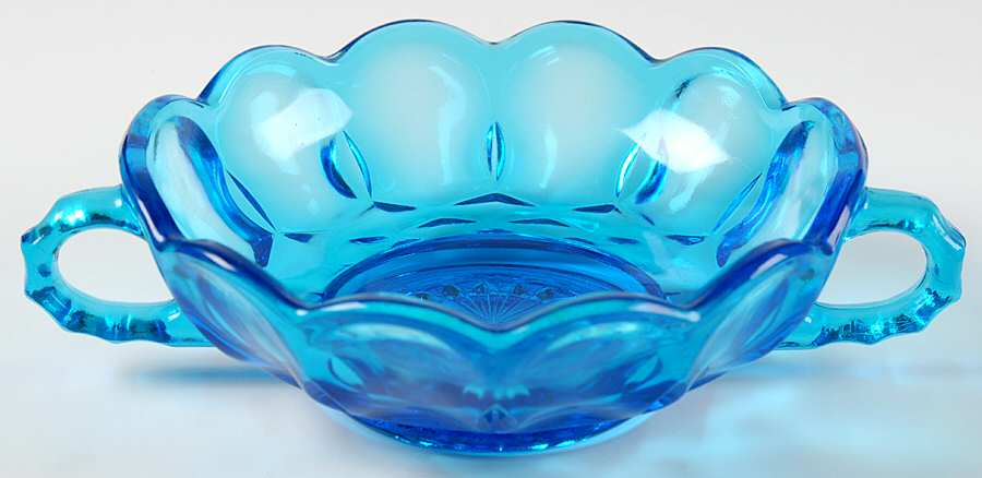 Fairfield Laser Blue Nappy by Anchor Hocking-1