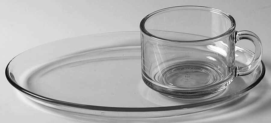Presence Clear Snack Plate & Cup Set by Anchor Hocking-1
