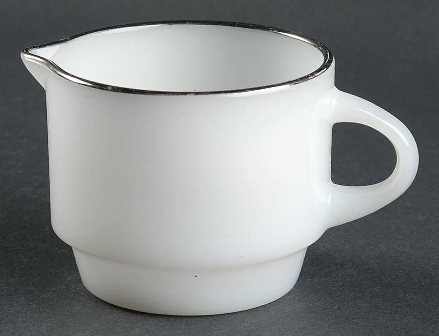 AHC25 Creamer by Anchor Hocking-1