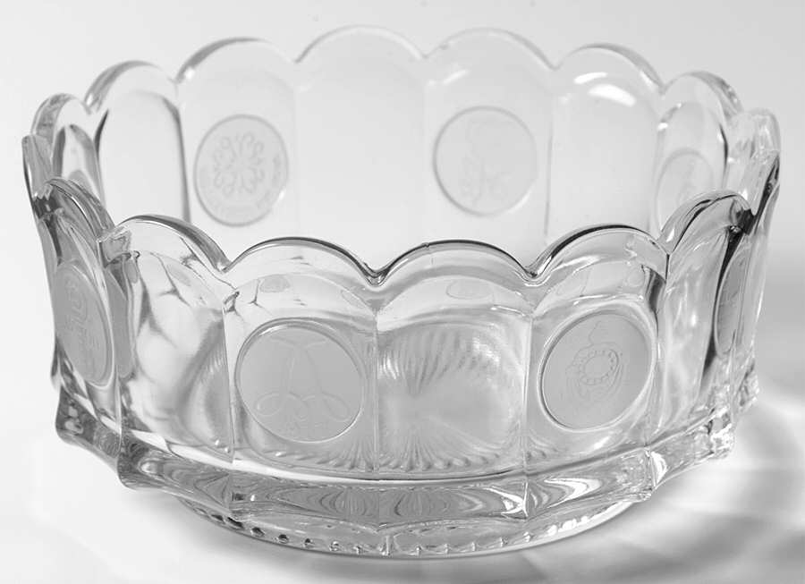 Avon Coin 7" Round Bowl by Avon-1
