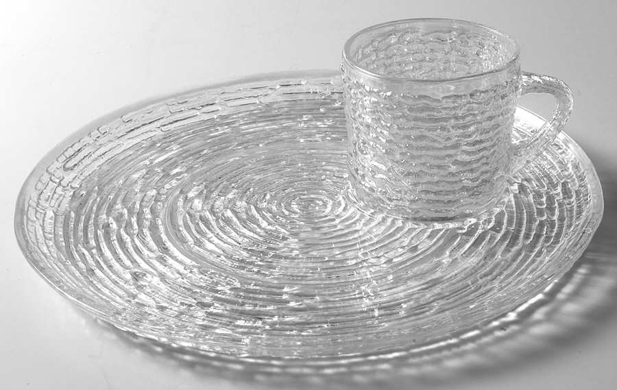 Soreno Aurora Snack Plate & Cup Set by Anchor Hocking-1