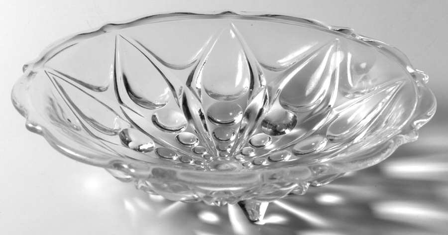 920 Clear 7" Shallow Round Bowl by Anchor Hocking-1