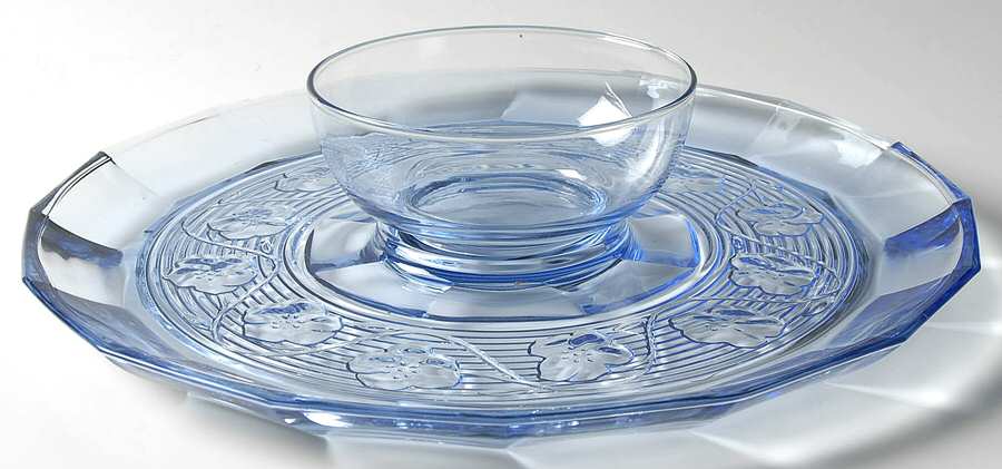 Avalon Blue Chip & Dip Set by Anchor Hocking-1