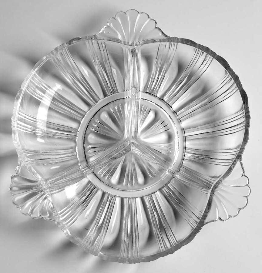 572 Clear 7" 3 Part Tricorne Relish by Hazel-Atlas-1