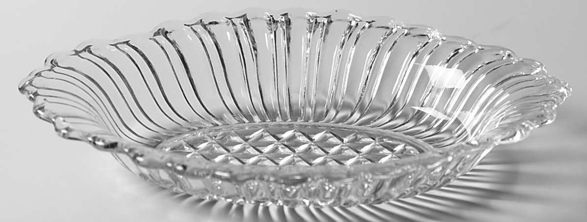 5061 Clear Pickle Dish by Anchor Hocking-1