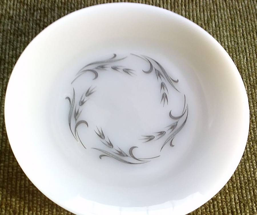 Harvest Dinner Plate by Anchor Hocking-1