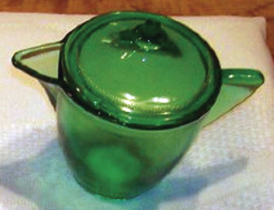 Stippled Band Green Toy Tea Pot & Lid by Akro Agate-1