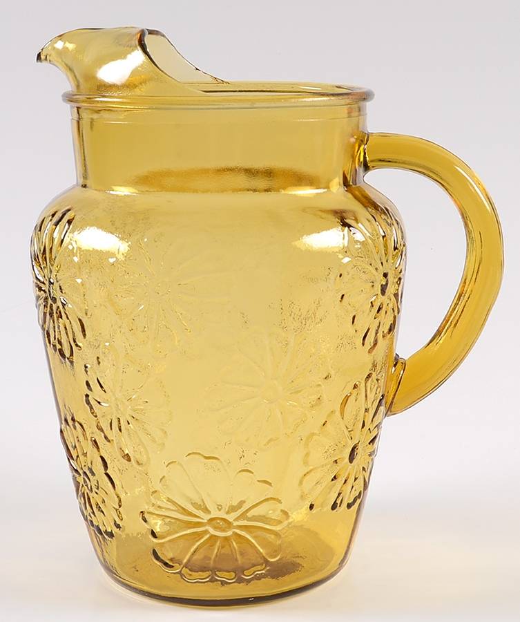 Springsong Honey Gold 86 Oz Pitcher by Anchor Hocking-1
