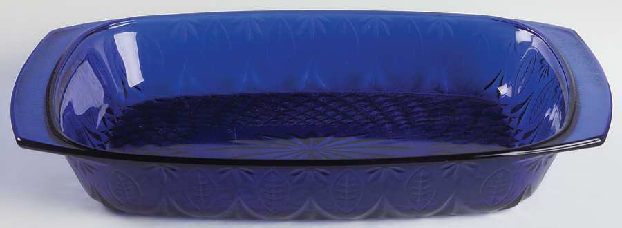Royal Sapphire 13" Rectangular Baker by Avon-1