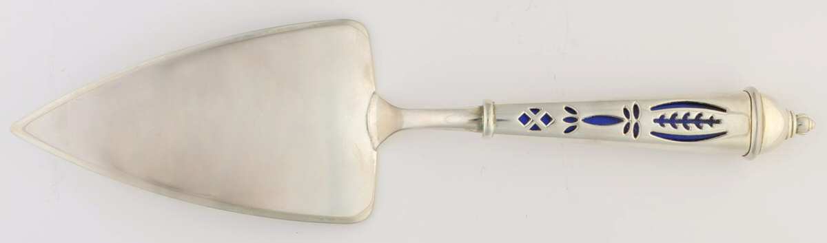 Royal Sapphire Pie/Cake Server with Stainless Blade by Avon-1