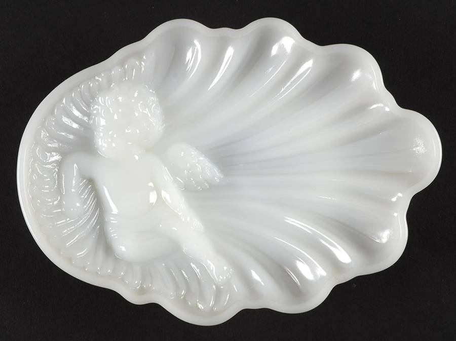 Animals & Figurines Soap Dish by Avon-1