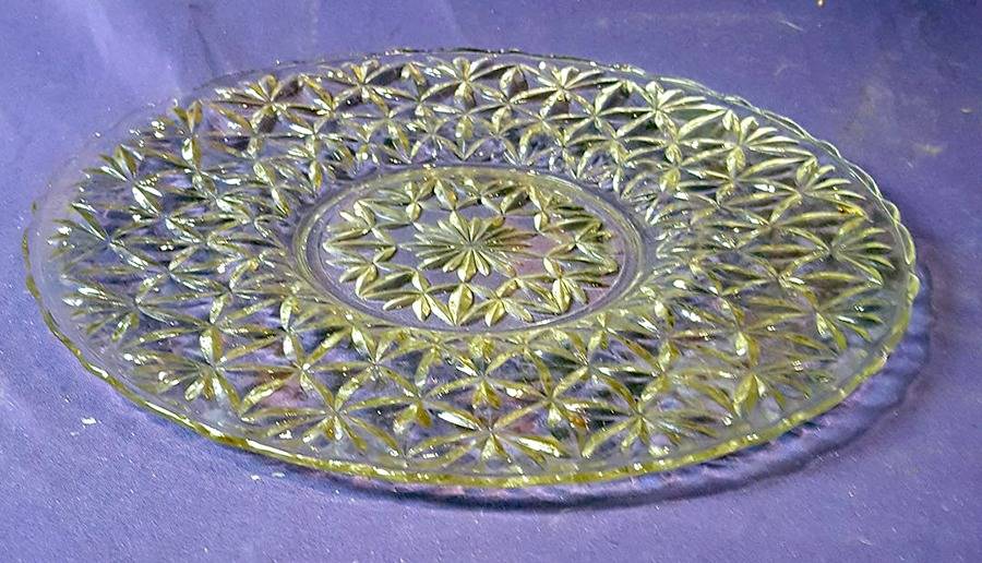 4570 Sandwich Plate by Anchor Hocking-1