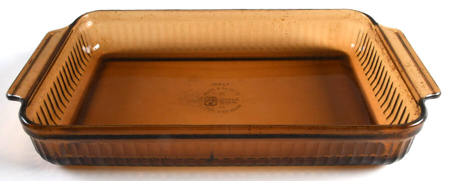 Harvest Amber 14" Rectangular Baker by Anchor Hocking-1