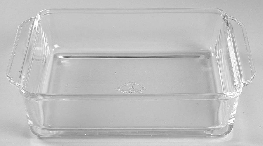 Crystal Clear 8" Square Cake Pan by Anchor Hocking-1