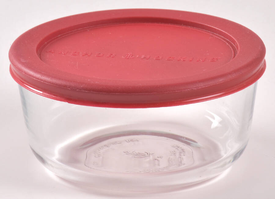 Oven Basics 4" Storage Bowl with Plastic Lid by Anchor Hocking-1