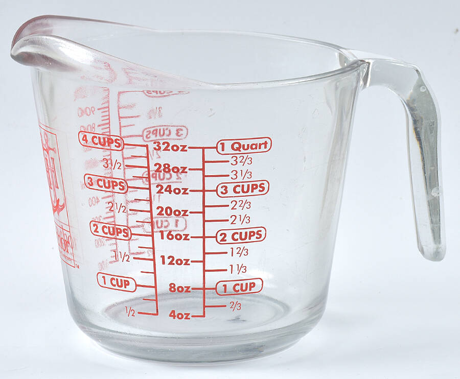 Oven Basics 4 Cup Measuring Cup by Anchor Hocking-1