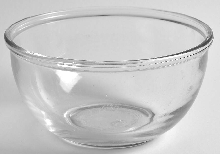 Crystal Clear 6" Mixing Bowl by Anchor Hocking-1