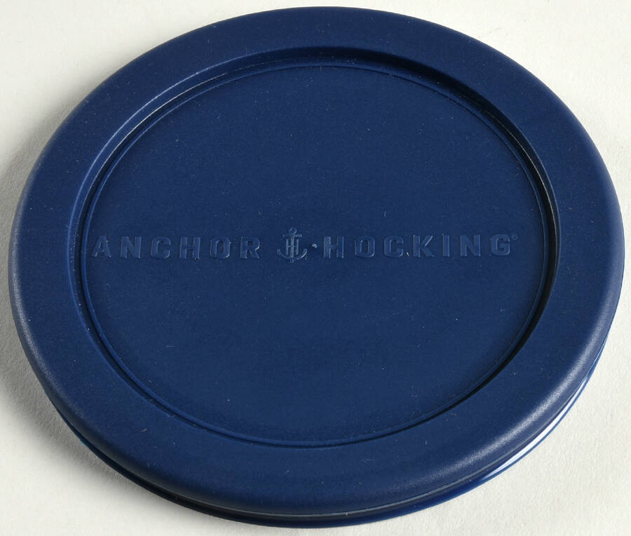 Oven Basics Plastic Lid for 5" Storage Bowl by Anchor Hocking-1