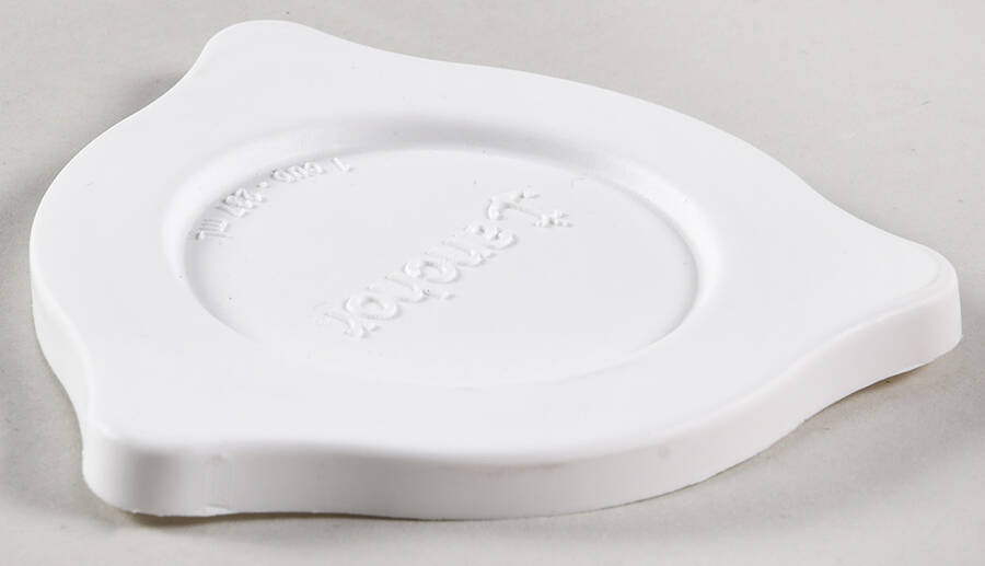 Oven Basics Plastic Lid for Triple Pour Measuring Cup by Anchor Hocking-1